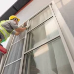 Protégez votre intérieur grâce à un fabricant-installateur de moustiquaires en Suisse romande