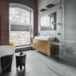 Carrelage moderne dans la salle de bain : alliez design et praticité
